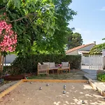 Frontignan, Azzura, Piscine Villa